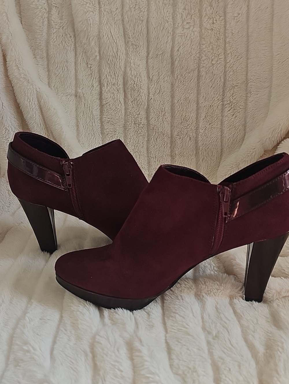East 5th Burgundy  High-Heel Ankle Boots with Gloss Trim